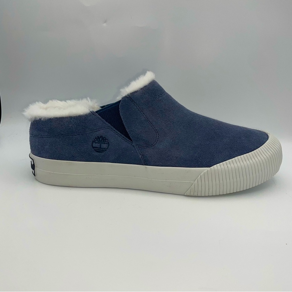 Timberland Dusty Blue Suede Slip on Bootie Sneaker with Faux Fur Lining 9.5 NWOT